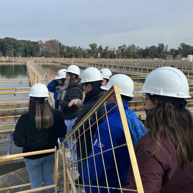 Lee más sobre el artículo Estudiantes del ITLM visitan la Planta Gral. San Marín